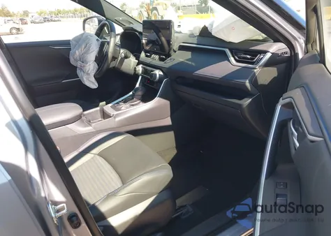 2024 Toyota Rav4 Hybrid Xse z USA, uszkodzony, nr VIN JTME6RFV8RD563749